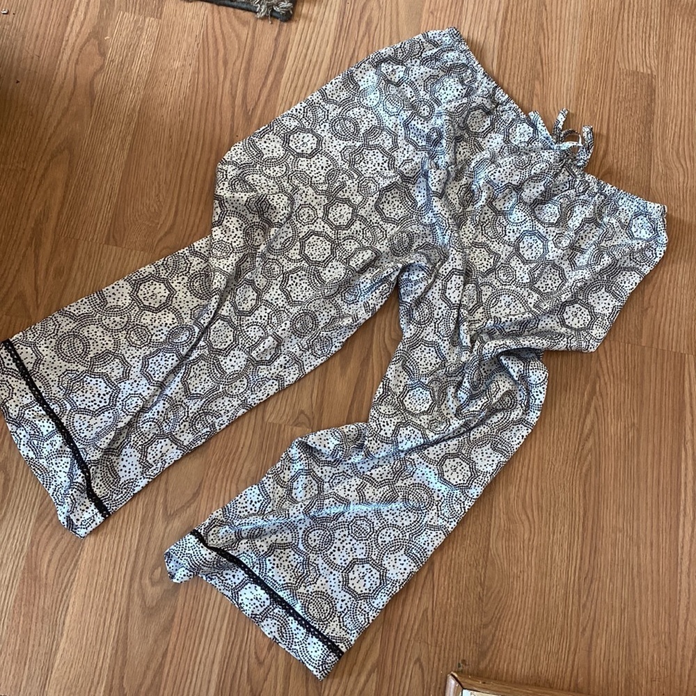 NWOT Oscar de la Renta pjs - Picture 5 of 7